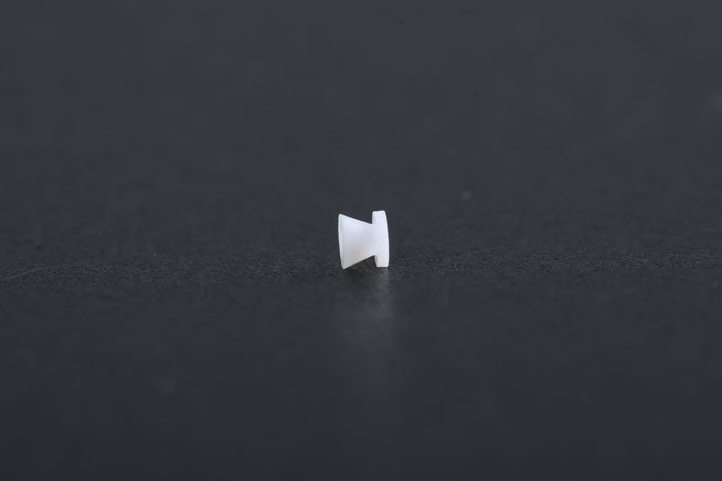 Baxter Beveled Bobbin